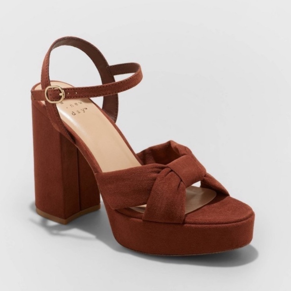 A New Day - Women's Platform High Heels 
Memory Brown SZ 10
